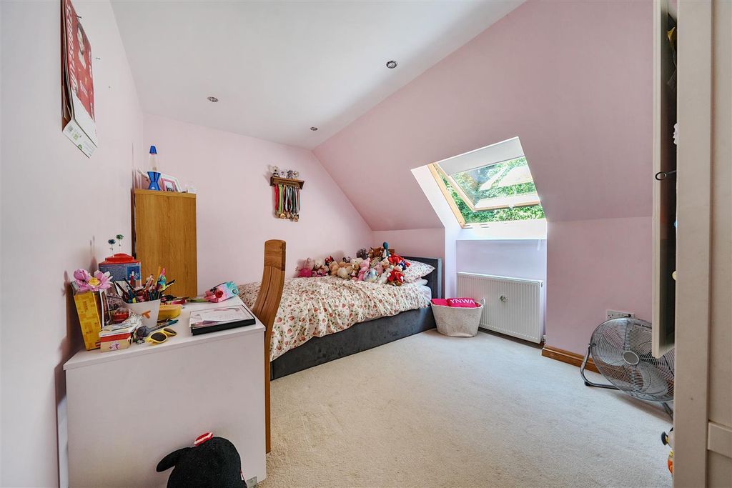Additional image 18 of 4 bed detached house for saleYr Allt, Llangennech, Llanelli SA14