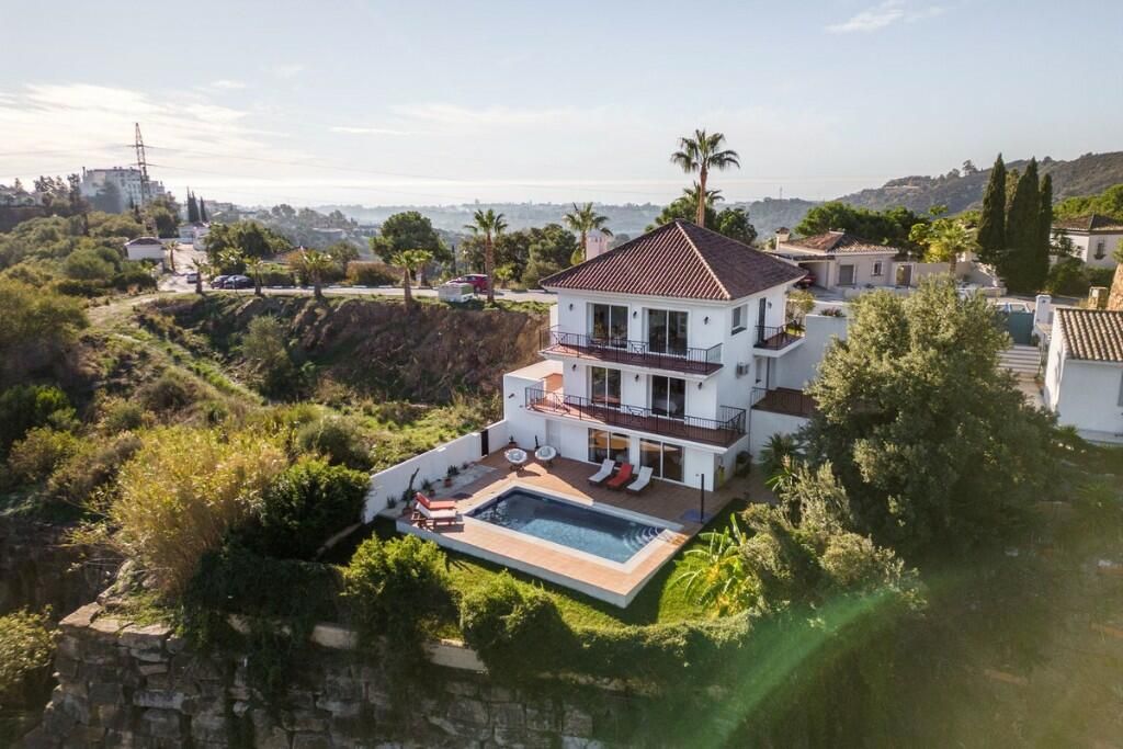 Property photo 1 of 3