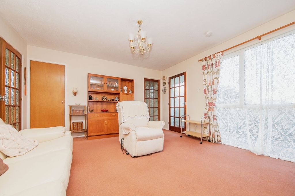 Property photo 2 of 17 Photography