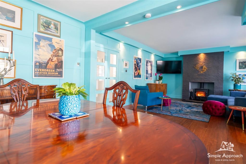 Property photo 3 of 40 Dsc06566-Hdr.Jpg