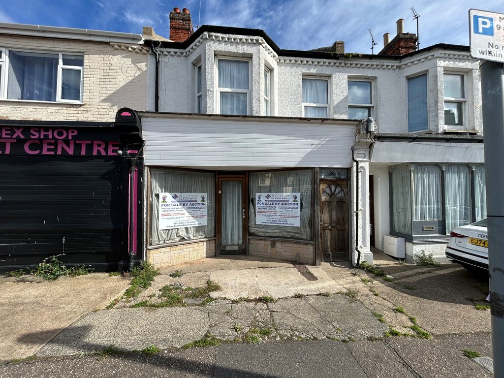 Property photo 1 of 11