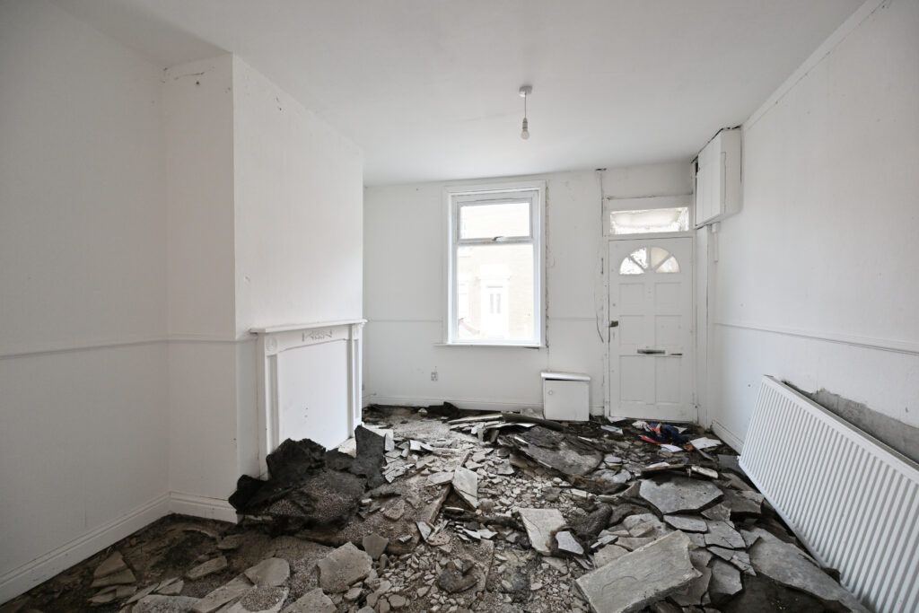 Property photo 3 of 12