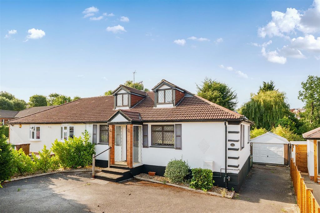Property photo 1 of 19 Exterior:
