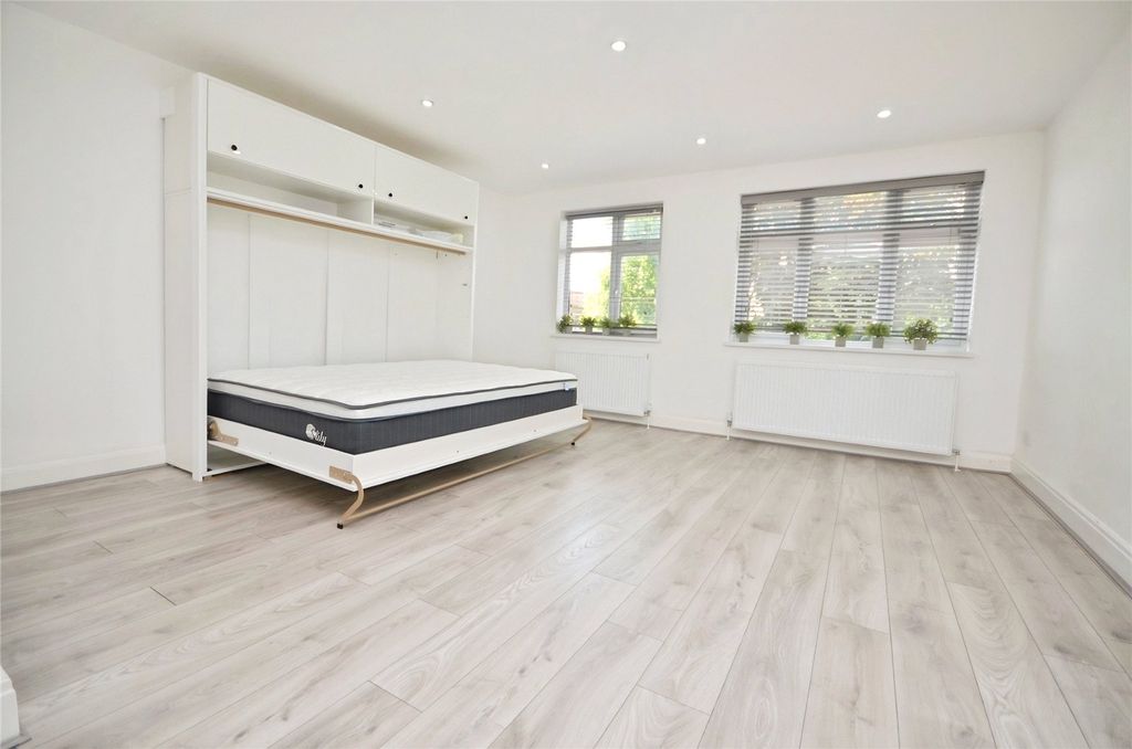 Property photo 1 of 6 Picture No. 04