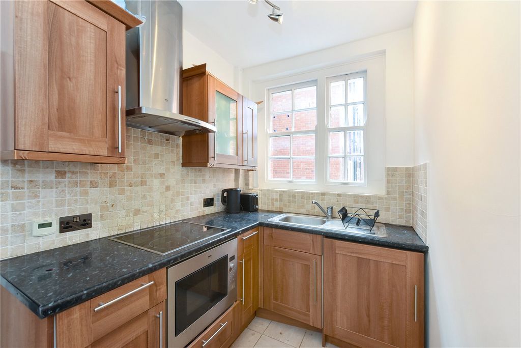 Property photo 2 of 8 Picture No. 02