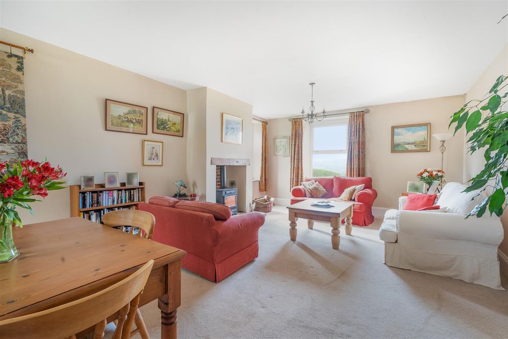 Property photo 3 of 12 Drawing Room