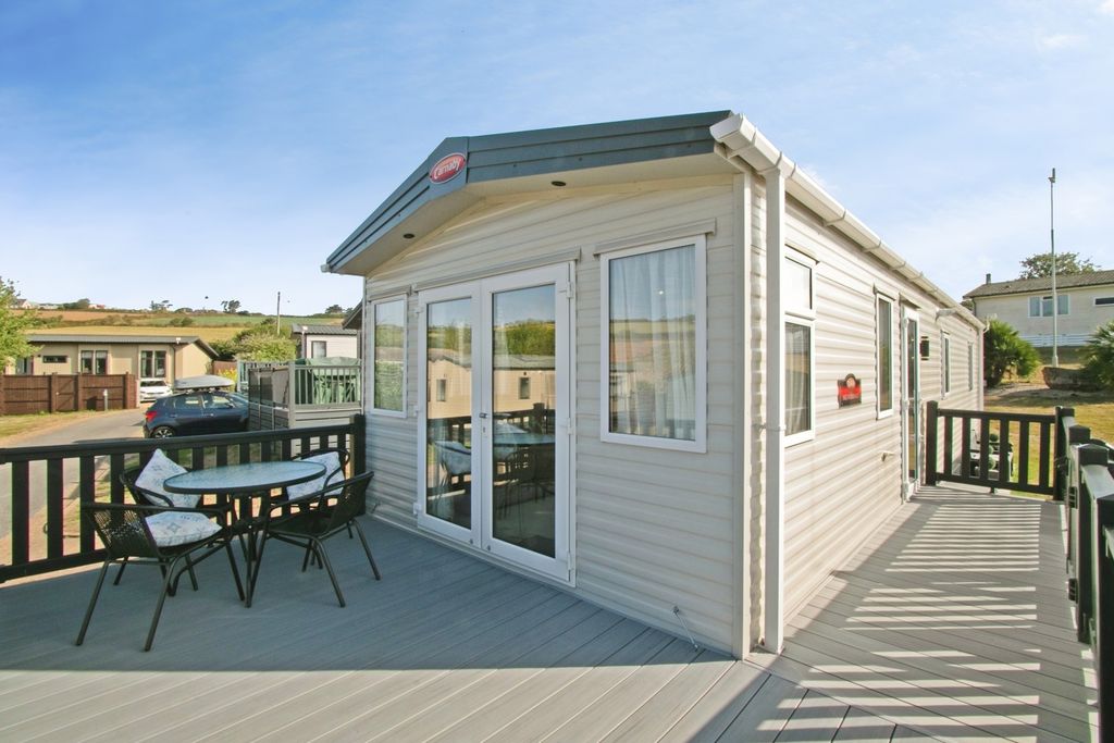 Property photo 1 of 17 Pbox-Img.Jpg