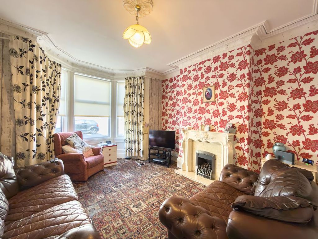 Property photo 3 of 10 Image 3