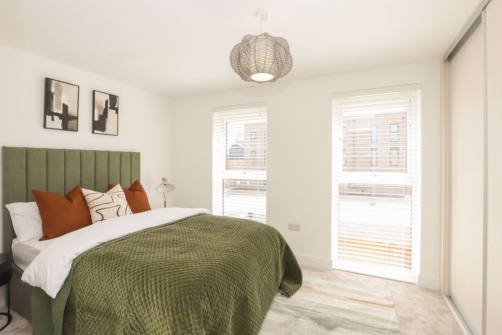 Property photo 2 of 22