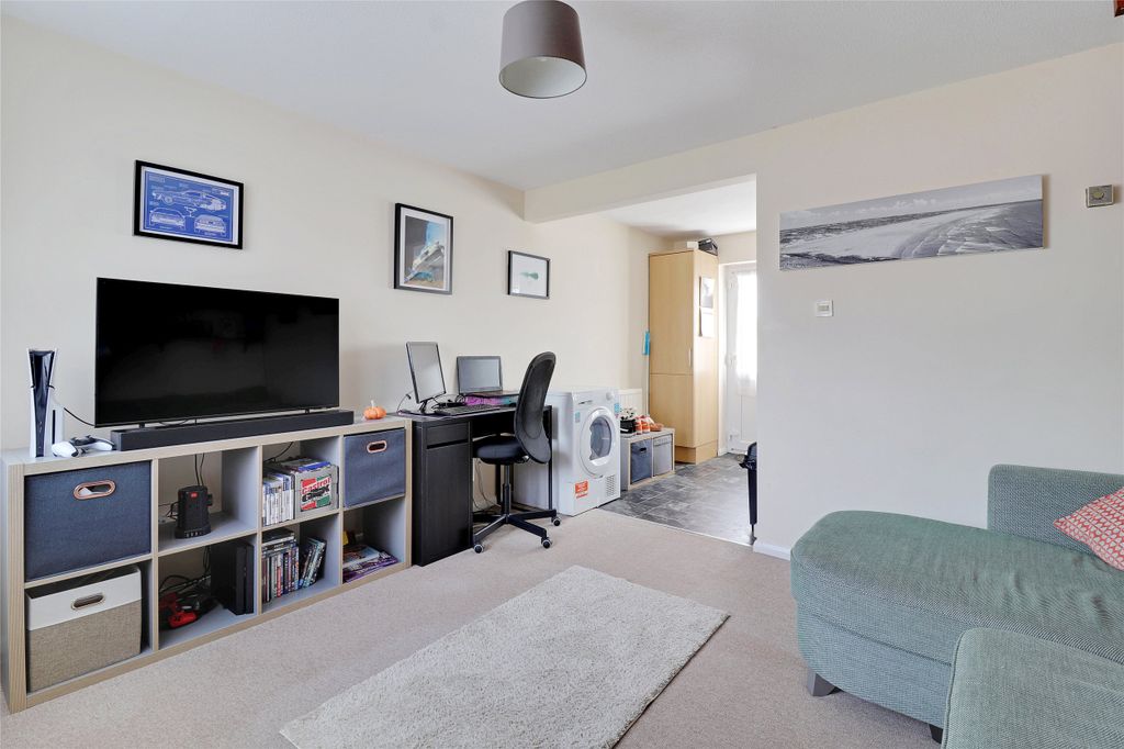 Property photo 2 of 7 Picture No. 06