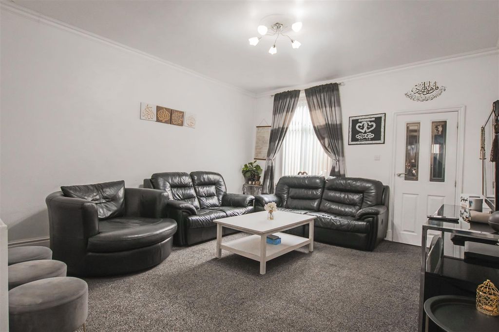 Property photo 2 of 11 2.Jpg