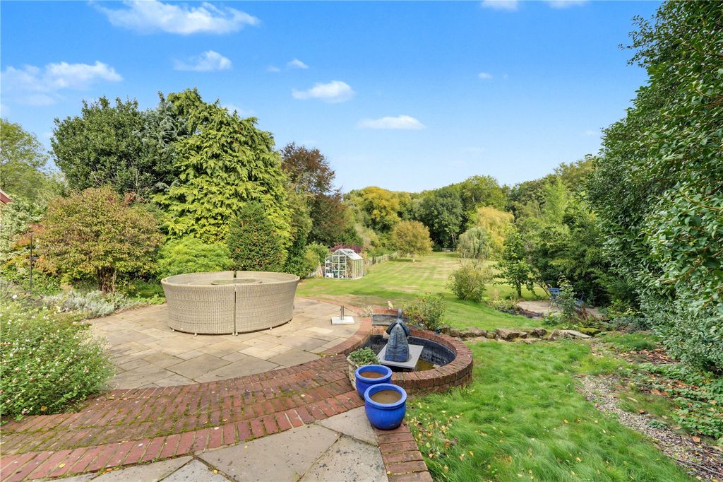 Property photo 3 of 27 Picture No. 26
