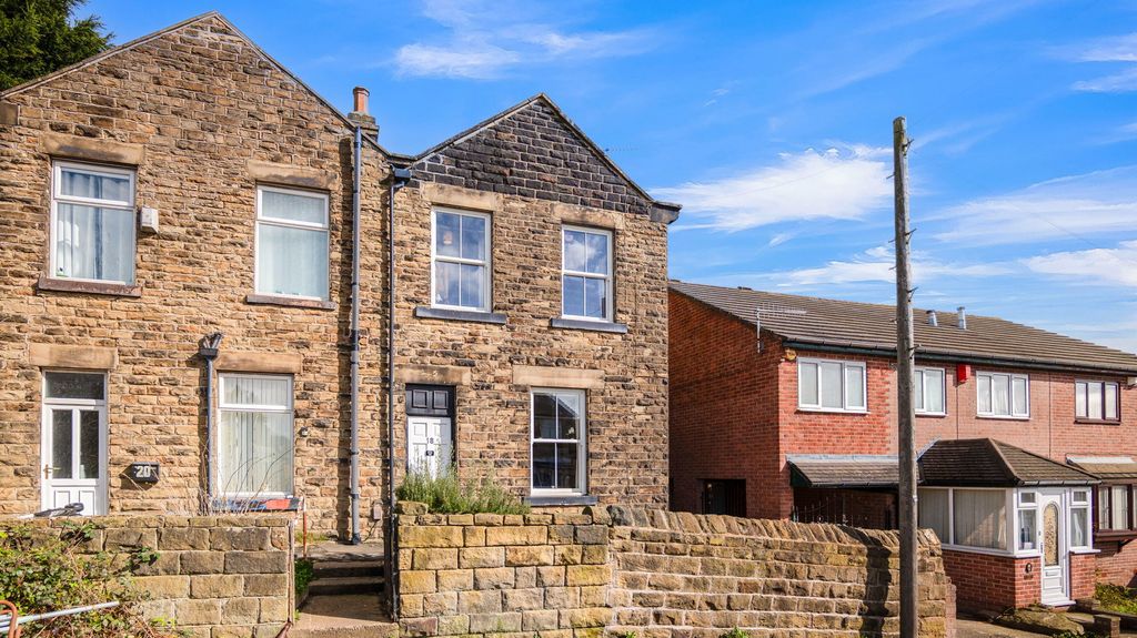 Property photo 2 of 29