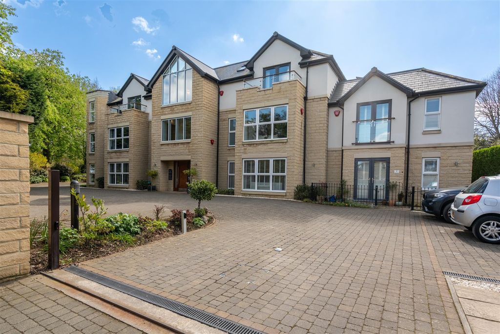 Property photo 1 of 12 _A7R9847-Hdr.Jpg