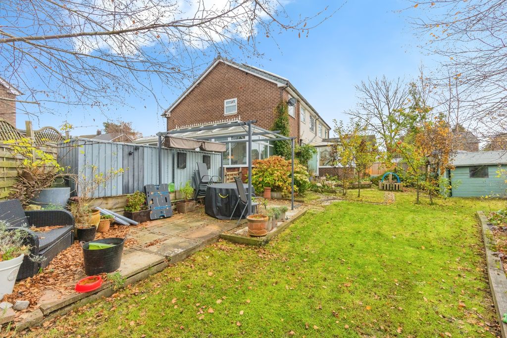 Property photo 2 of 15