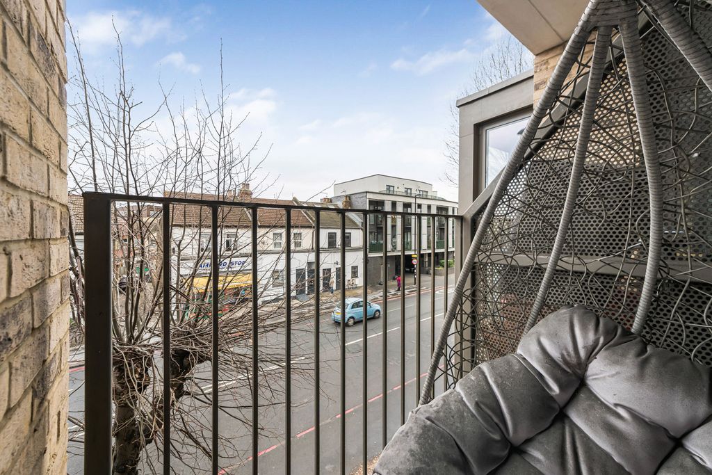 Property photo 2 of 18 Balcony