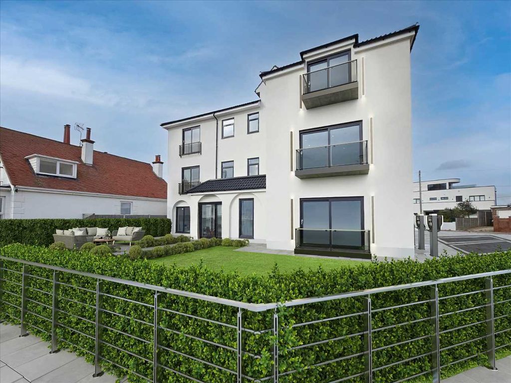 Property photo 3 of 11 Material Information For This Property:-