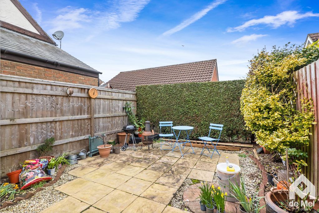 Property photo 2 of 6 Photo 5