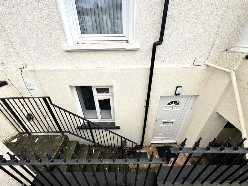 Property photo 2 of 14 Photo 3