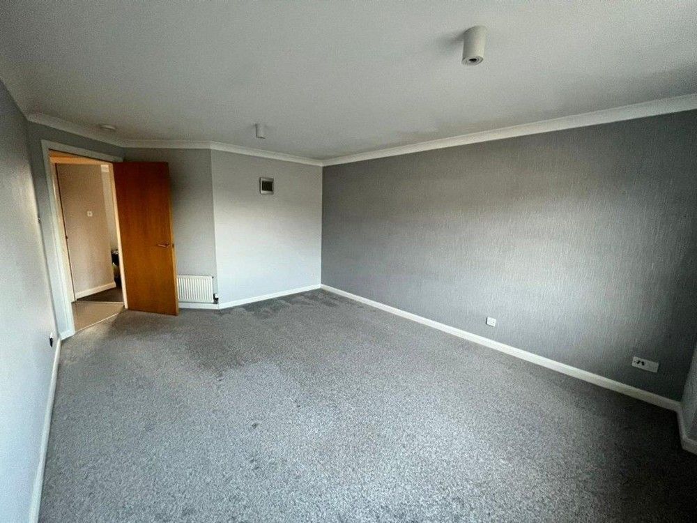 Property photo 2 of 10 Lounge