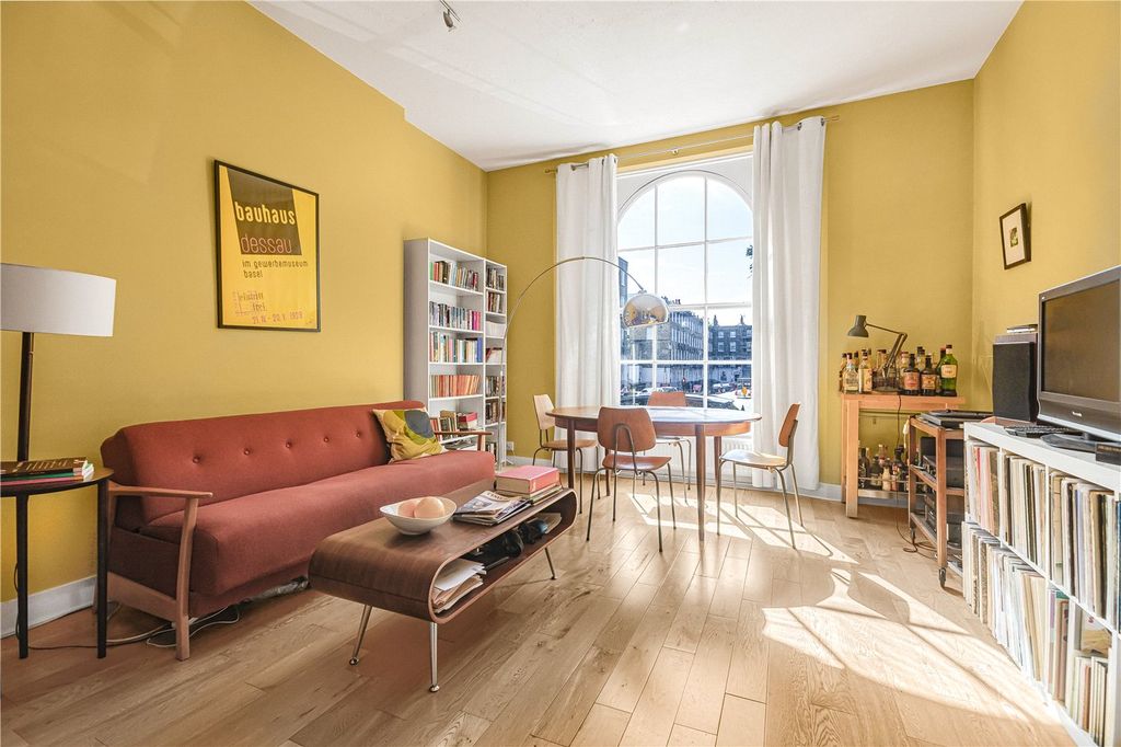 Property photo 2 of 11 Picture No. 09