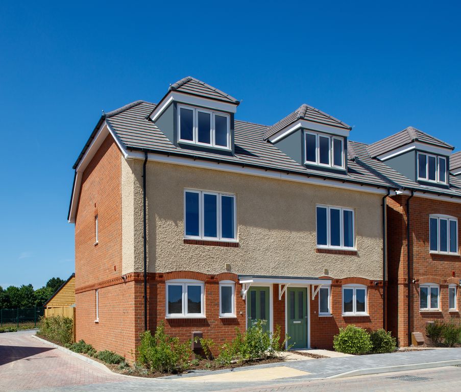 Property photo 2 of 12 Photo