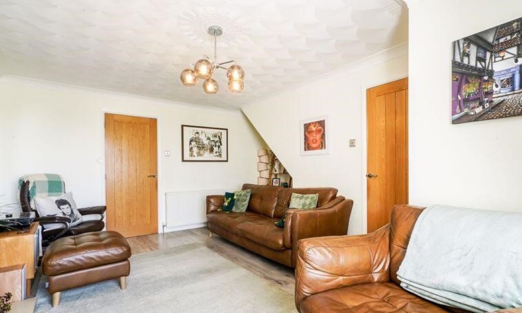 Property photo 3 of 15