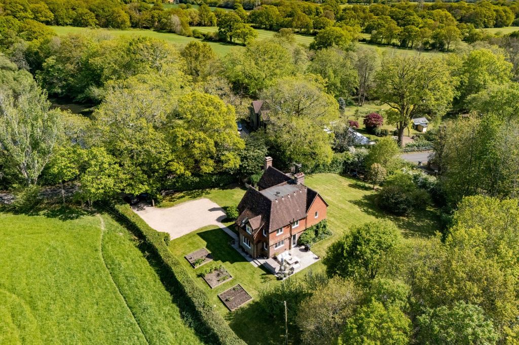 Property photo 1 of 18 Picture No. 32