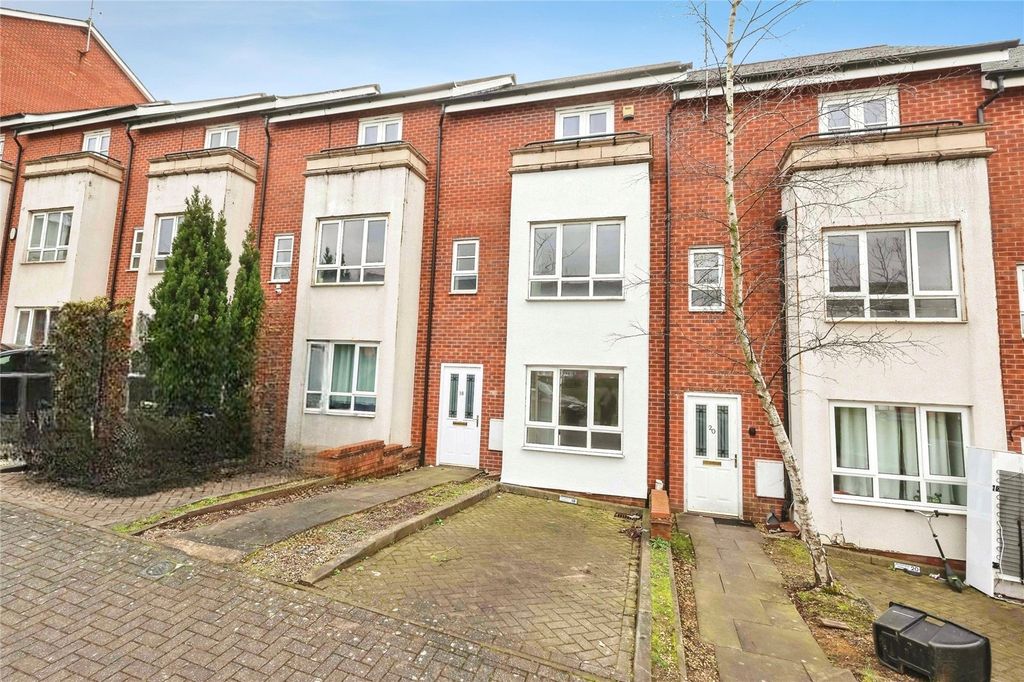 Property photo 1 of 25 Picture No. 24