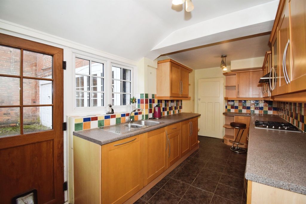 Property photo 3 of 17