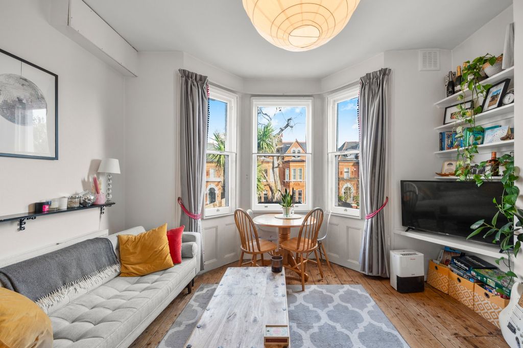 Property photo 2 of 15