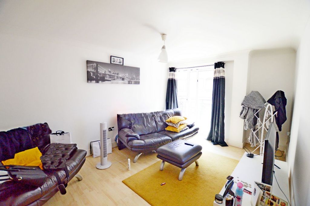 Property photo 2 of 6