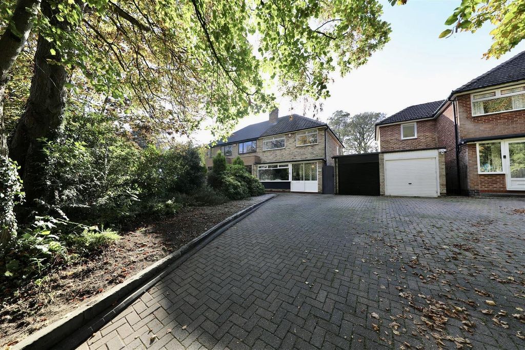 Property photo 1 of 22 Front