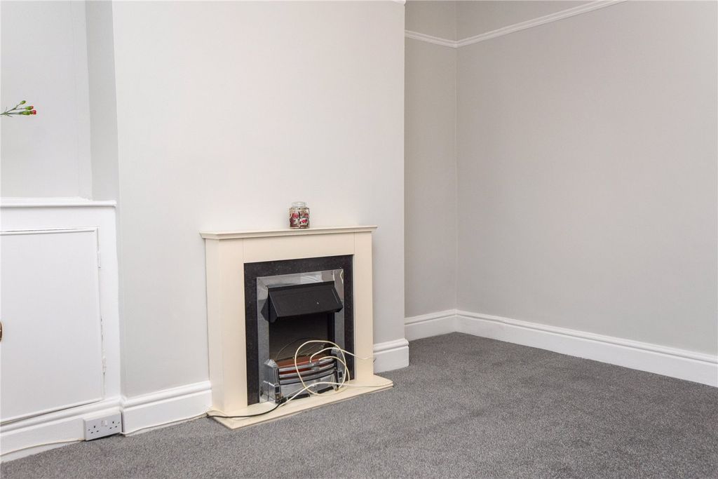 Property photo 2 of 8 Picture No. 02