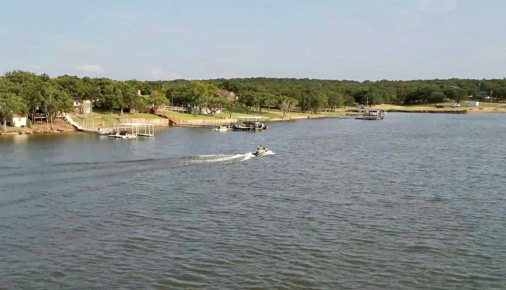 Property photo 1 of 30