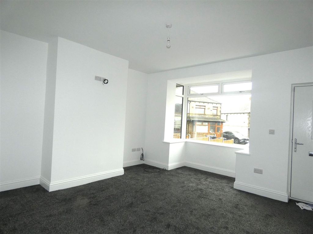 Property photo 2 of 15 P1010472.Jpg