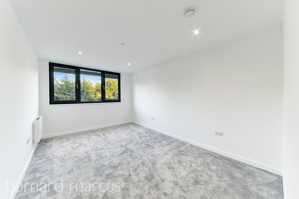 Property photo 1 of 8 Image