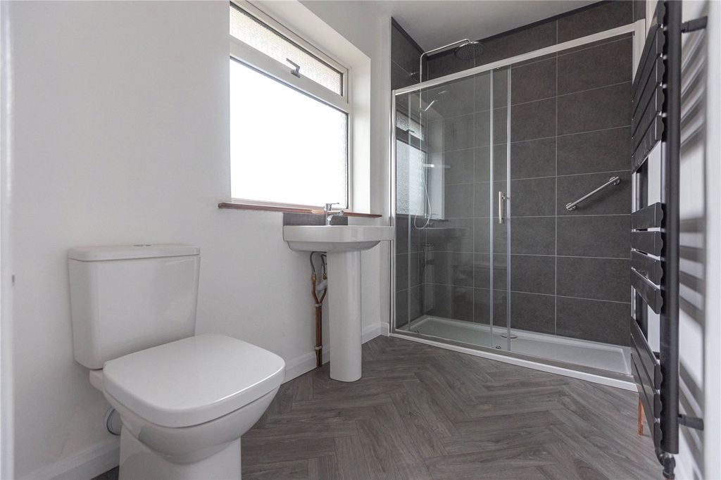 Property photo 2 of 22 Picture No. 03