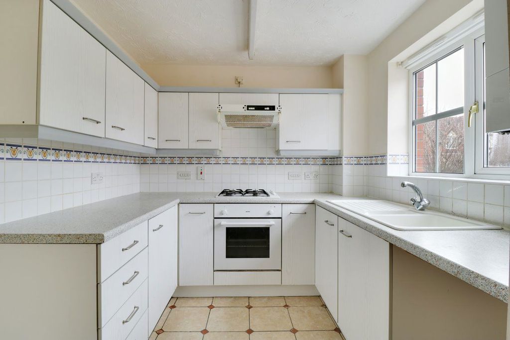 Property photo 3 of 7