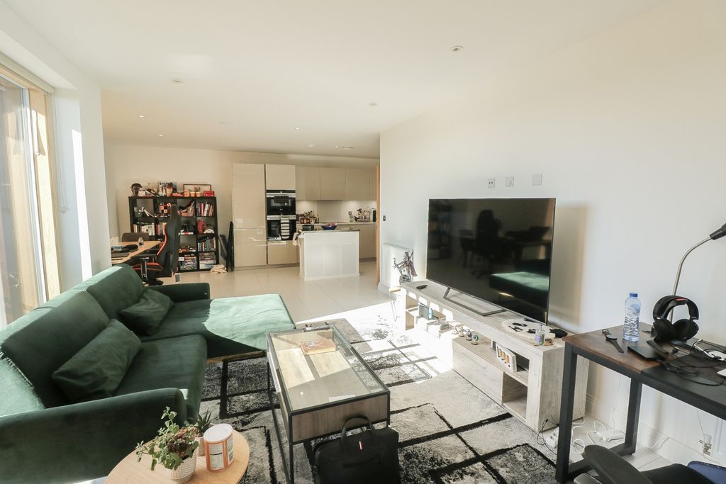 Property photo 2 of 8 2-Img_9853