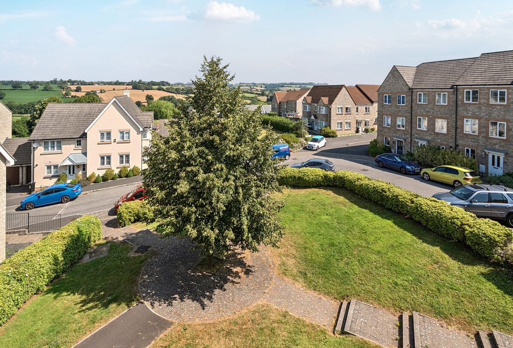 Property photo 2 of 24 1-6A50F2F33785B-1...