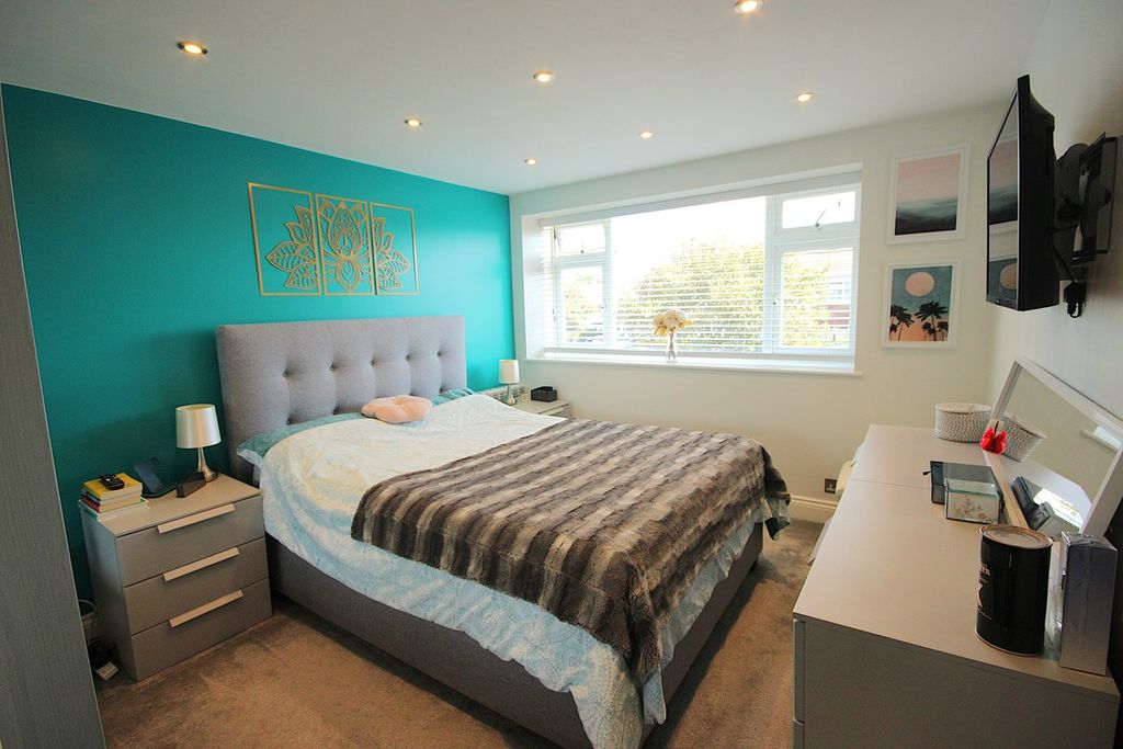 Additional image 8 of 3 bed flat for saleLes Quennevais Park Flats, St Brelade JE3