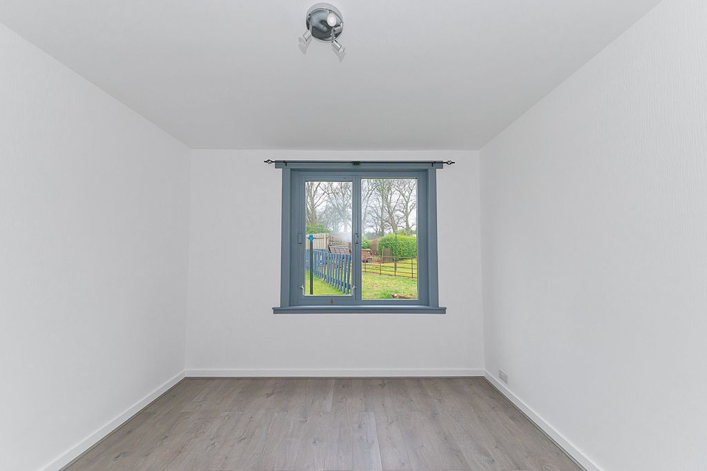 Property photo 1 of 26