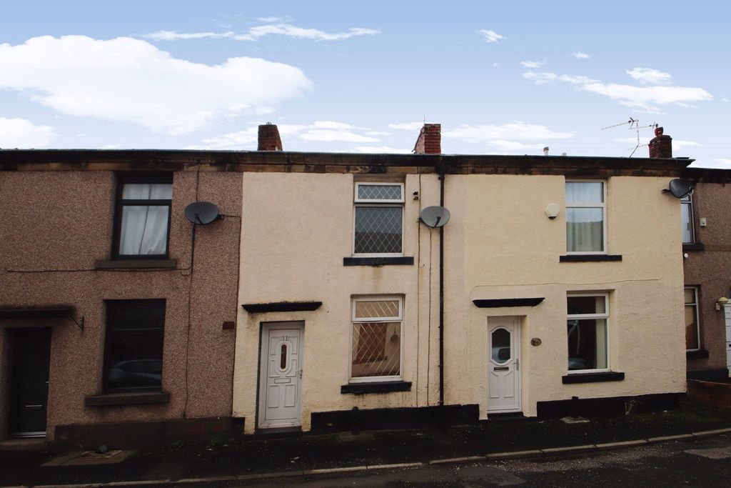 Property photo 1 of 10