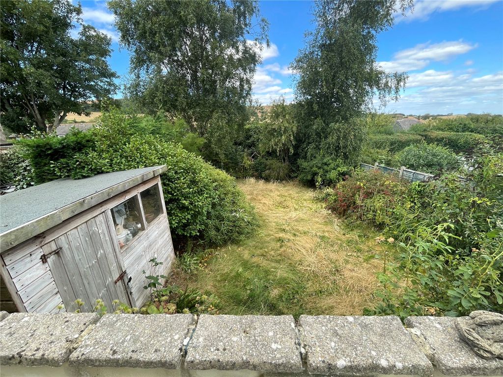 Property photo 2 of 8 Picture No. 02