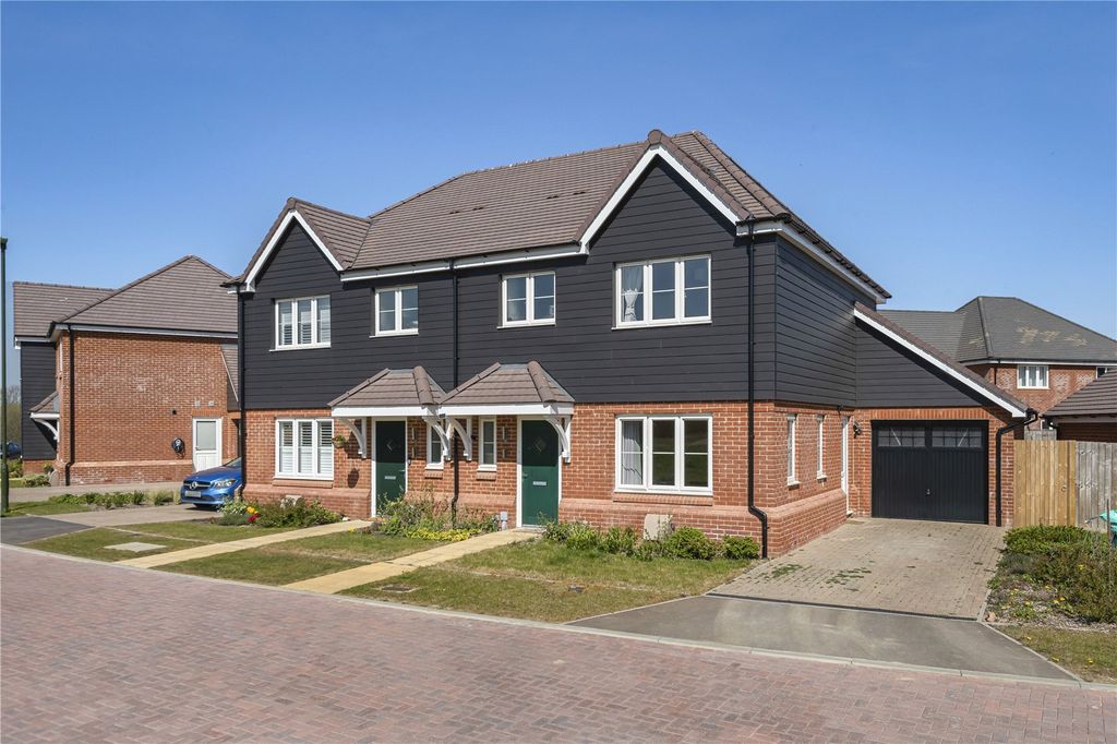 Property photo 1 of 19 Picture No. 10