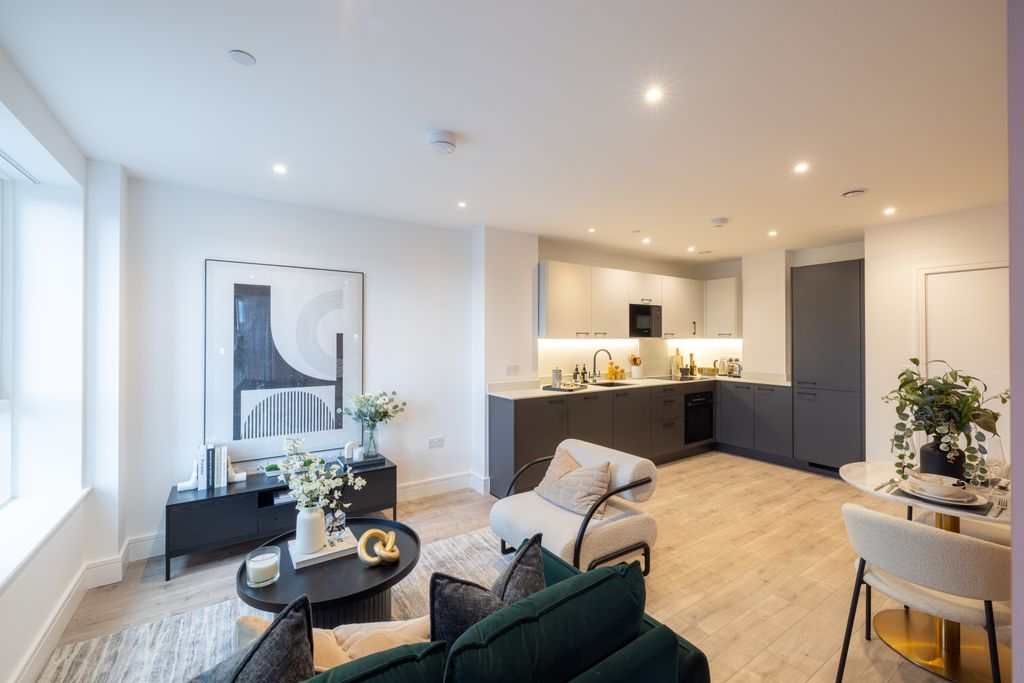 Property photo 3 of 15