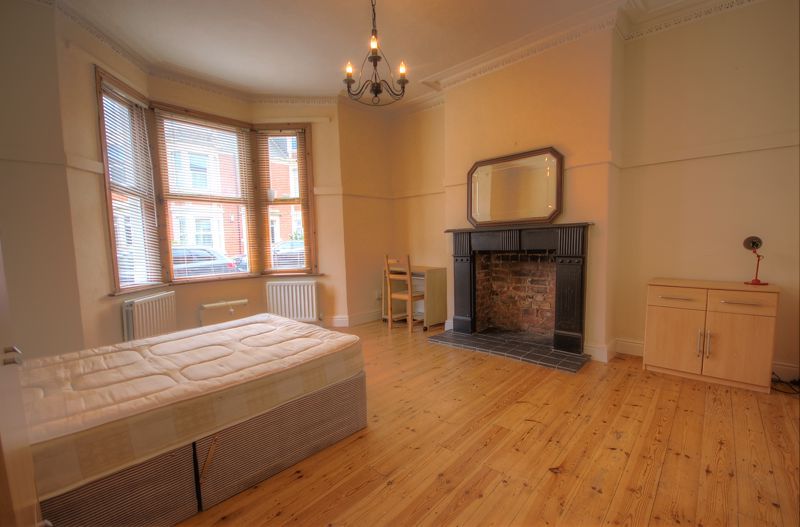 Property photo 3 of 6 Photo 2