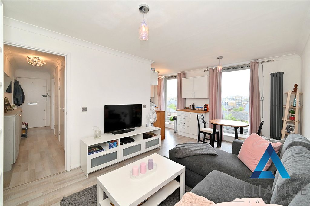Property photo 1 of 7 Picture No. 04