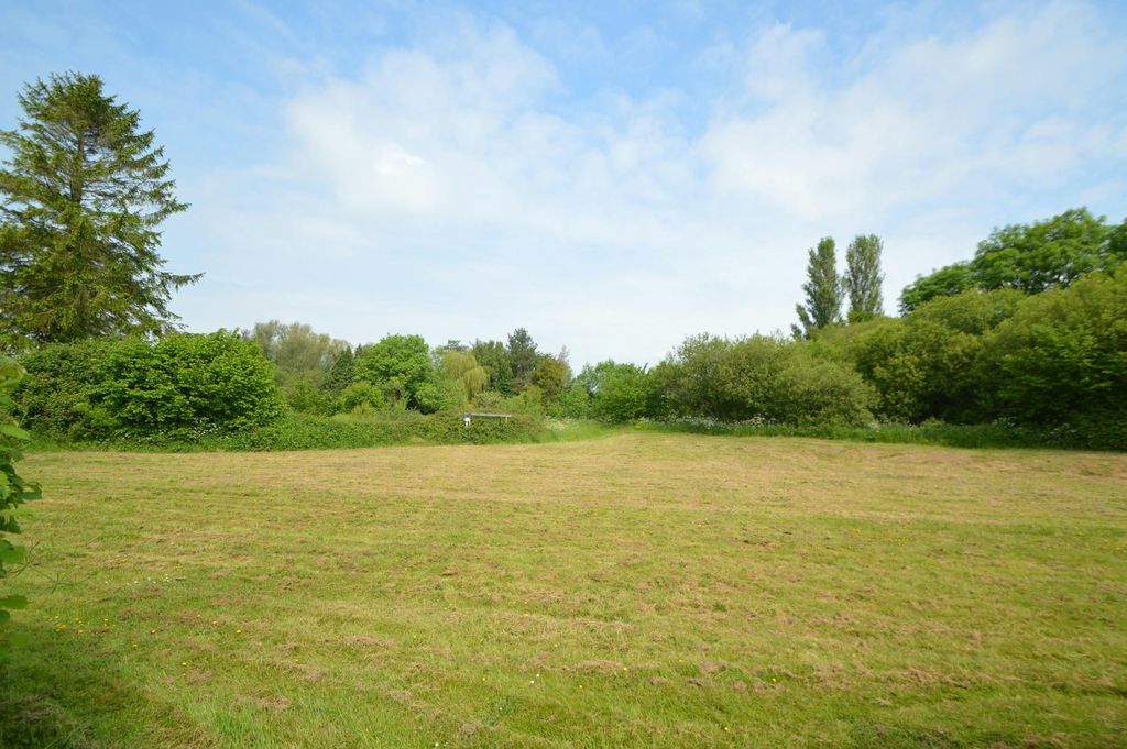 Property photo 2 of 4 7.Jpg